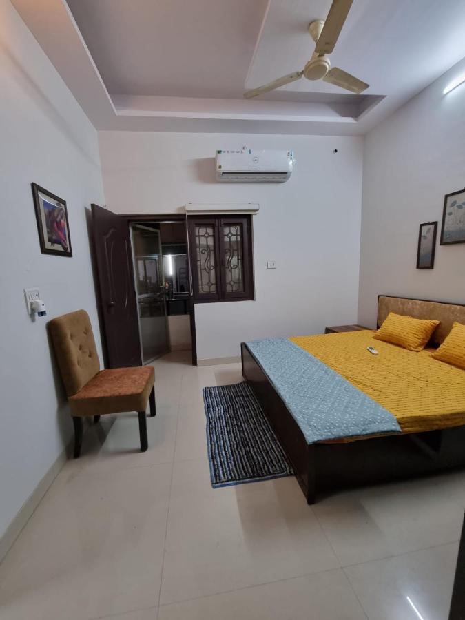 Leela Homestay Jabalpur - Lily - 2 Bhk Luxury Appartment Esterno foto