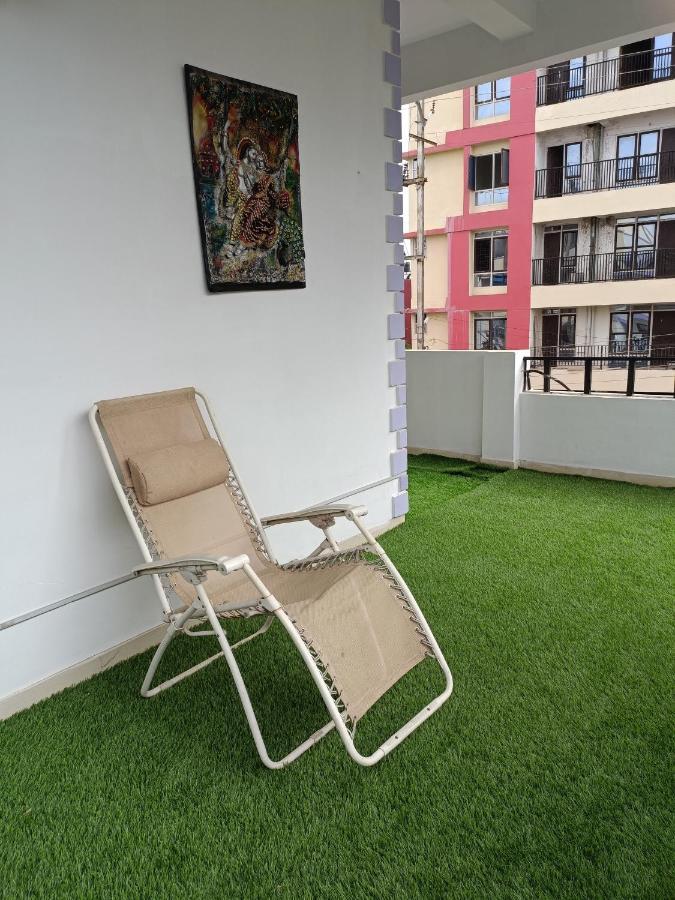 Leela Homestay Jabalpur - Lily - 2 Bhk Luxury Appartment Esterno foto