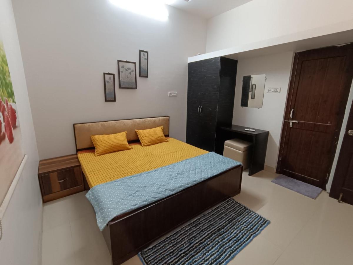Leela Homestay Jabalpur - Lily - 2 Bhk Luxury Appartment Esterno foto