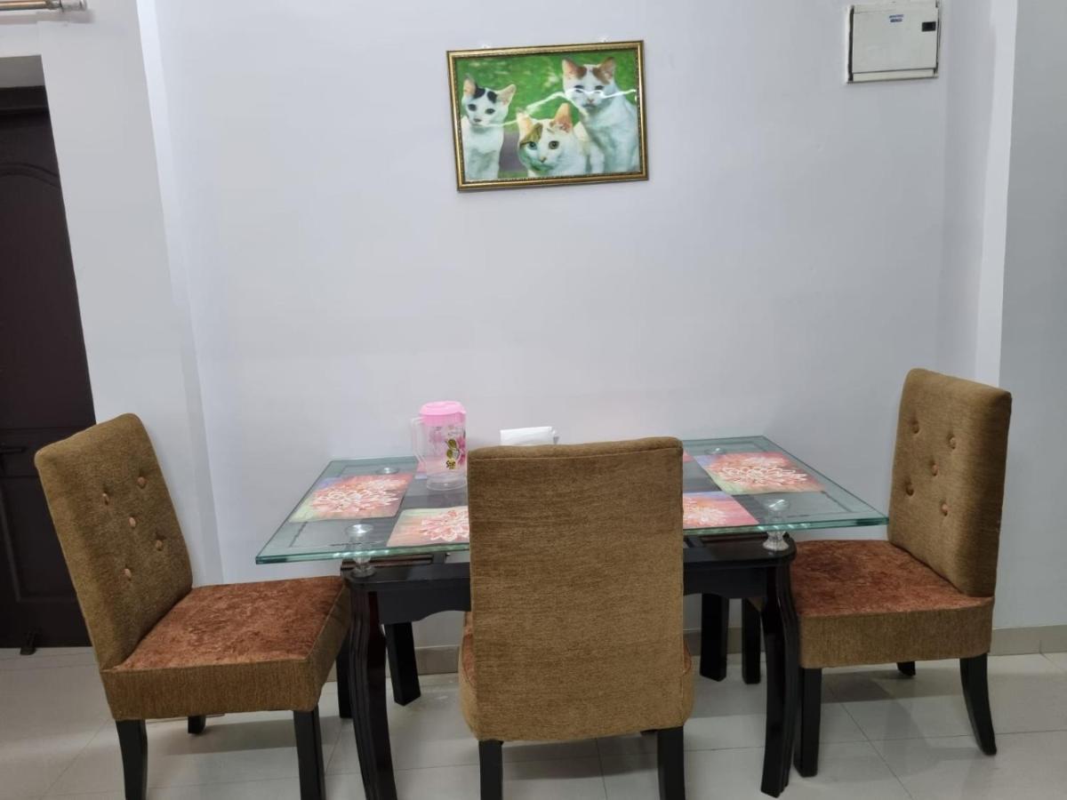 Leela Homestay Jabalpur - Lily - 2 Bhk Luxury Appartment Esterno foto