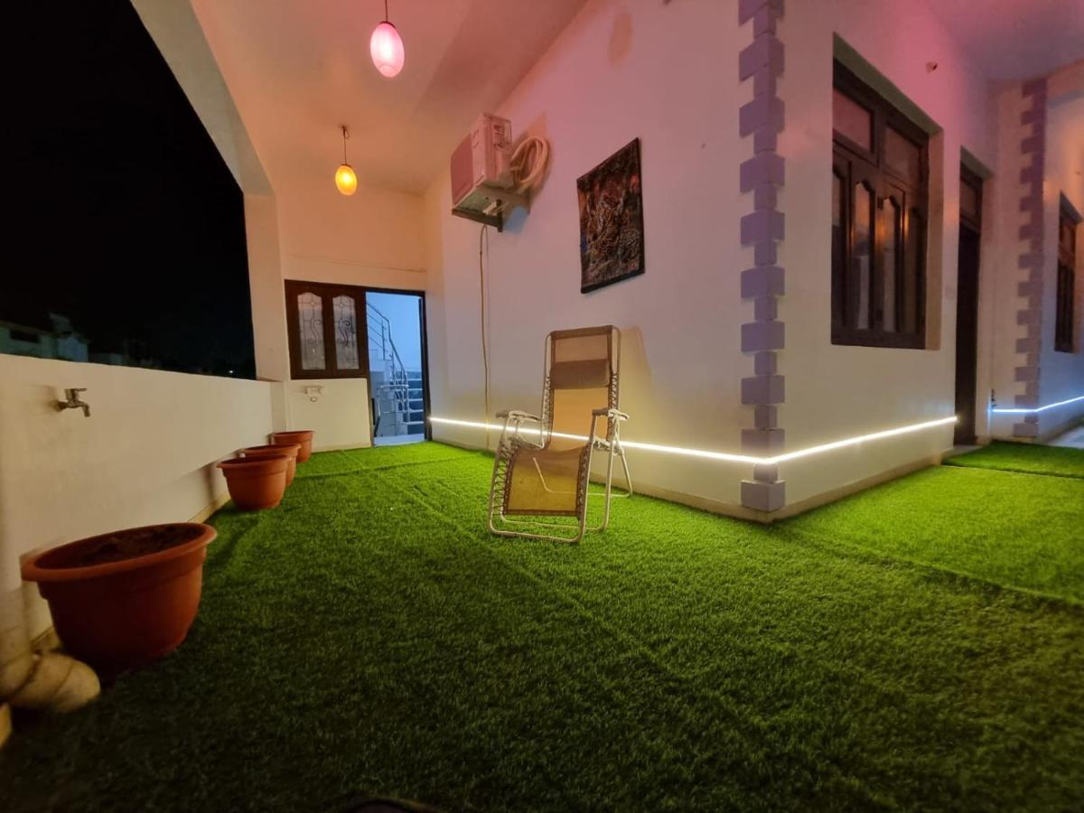 Leela Homestay Jabalpur - Lily - 2 Bhk Luxury Appartment Esterno foto
