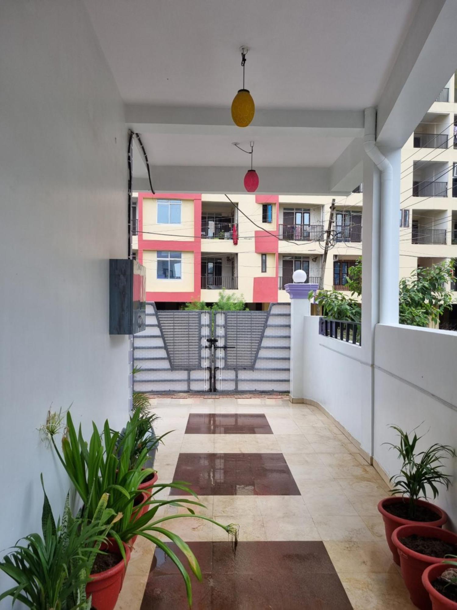 Leela Homestay Jabalpur - Lily - 2 Bhk Luxury Appartment Esterno foto